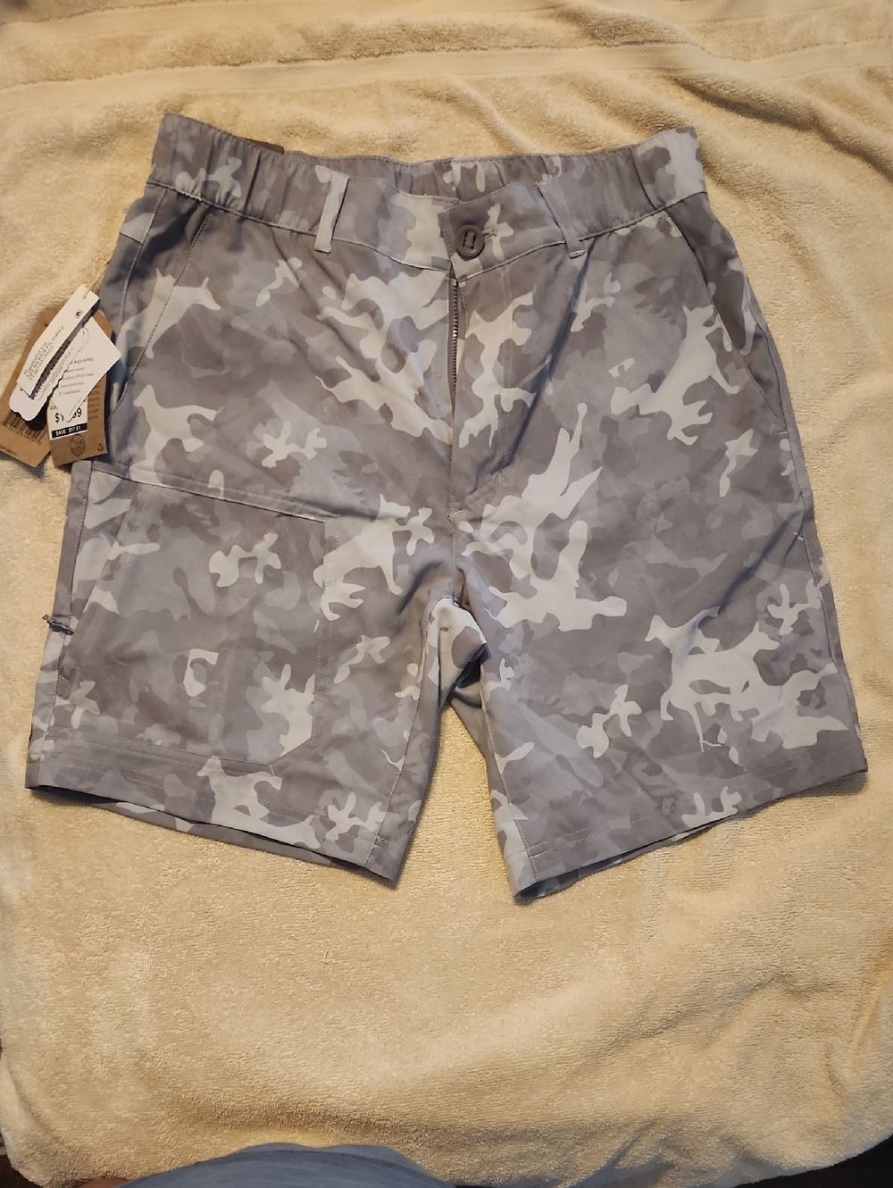 Men's Gray Camo Shorts
